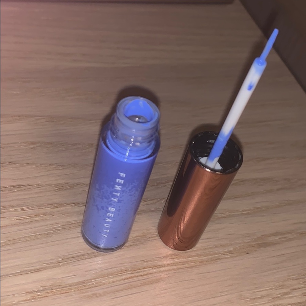 FB Vivid Liquid Liner